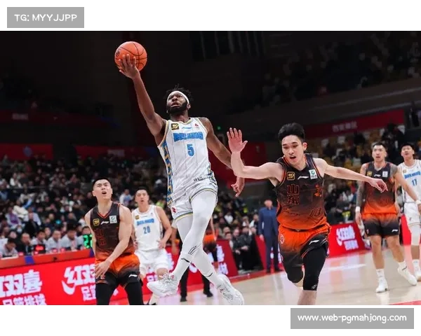 CBA俱乐部杯在长沙、南昌、南宁、武汉四赛区同步进行